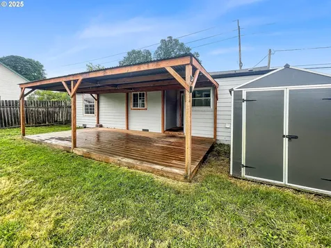 550 Crowfoot Road Lebanon OR 97355