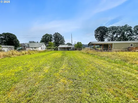 550 Crowfoot Road Lebanon OR 97355