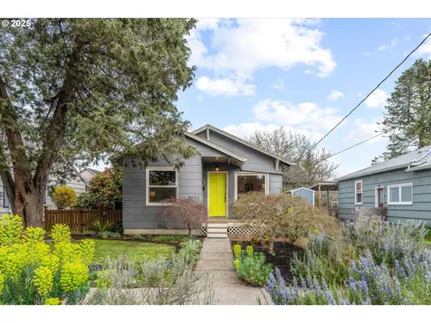 3755 NE Sumner Street Portland OR 97211