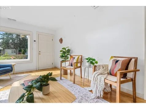 3755 NE Sumner Street Portland OR 97211