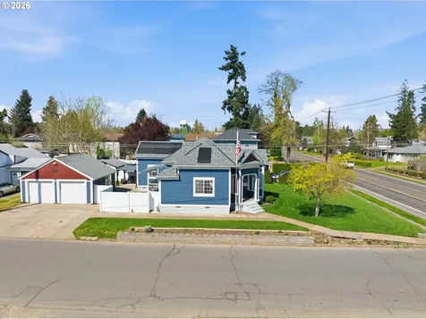 798 Young Street Woodburn OR 97071