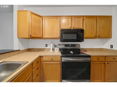 23931 NE Treehill Drive Wood Village OR 97060