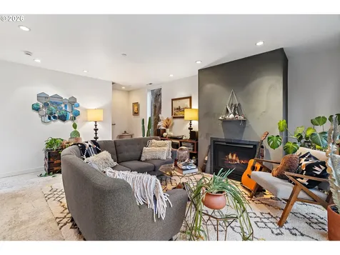 36 NE Stanton Street Portland OR 97212