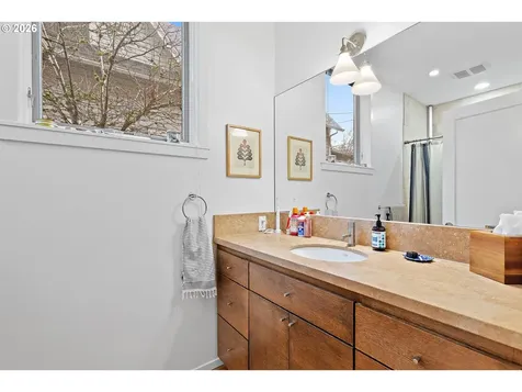 36 NE Stanton Street Portland OR 97212
