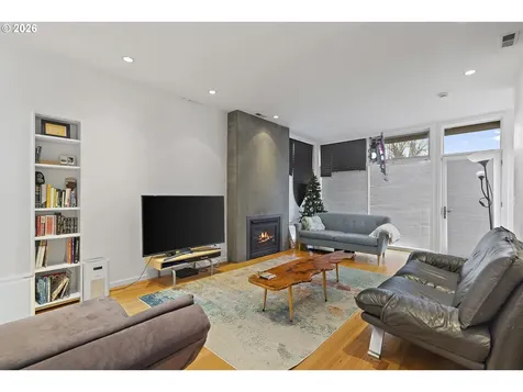 36 NE Stanton Street Portland OR 97212