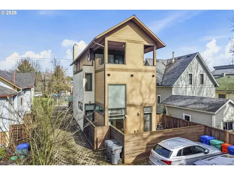 36 NE Stanton Street Portland OR 97212