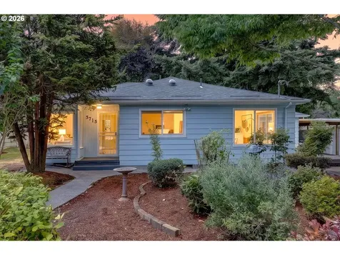 5715 NE 48th Avenue Portland OR 97218