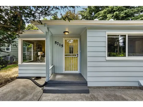 5715 NE 48th Avenue Portland OR 97218
