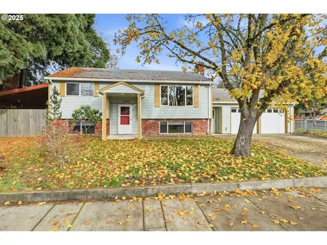 1769 SE Alder Street Hillsboro OR 97123