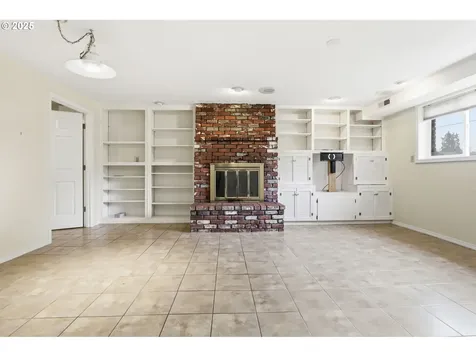 1769 SE Alder Street Hillsboro OR 97123