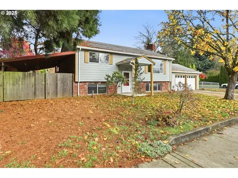 1769 SE Alder Street Hillsboro OR 97123