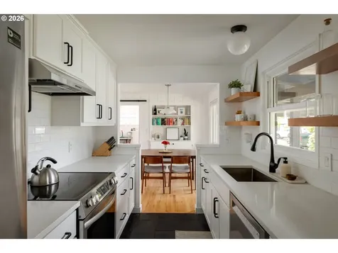 9720 SW Inglewood Place Portland OR 97225
