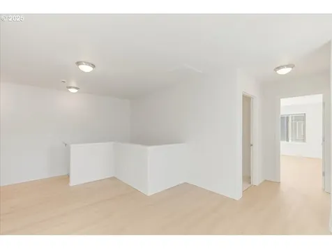 1268 SE Bacarra Street Hillsboro OR 97123