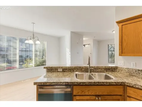1268 SE Bacarra Street Hillsboro OR 97123