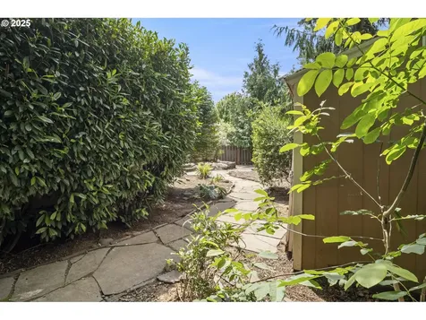 11823 Maxwell Court Oregon City OR 97045