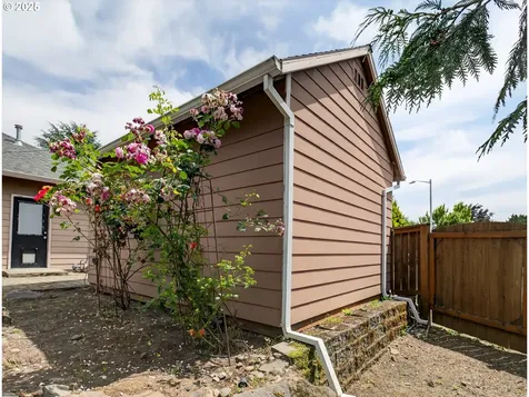 11823 Maxwell Court Oregon City OR 97045