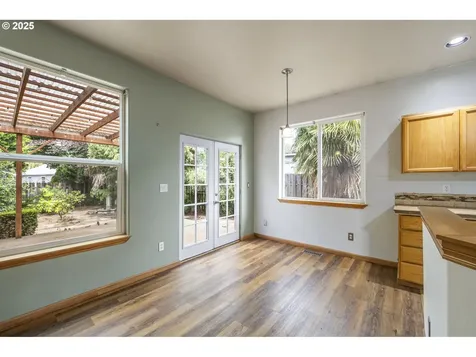 11823 Maxwell Court Oregon City OR 97045