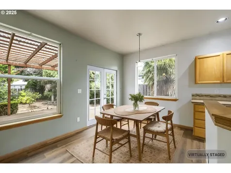 11823 Maxwell Court Oregon City OR 97045