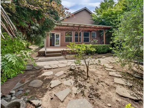 11823 Maxwell Court Oregon City OR 97045
