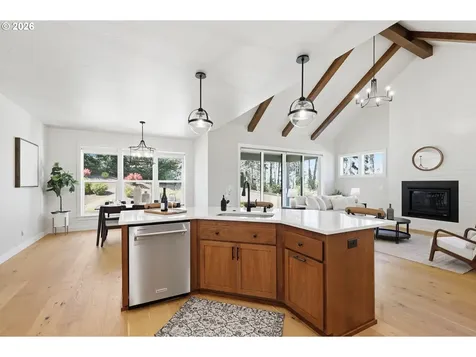 2153 Majestic Place Eugene OR 97403