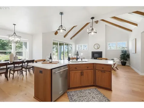 2153 Majestic Place Eugene OR 97403