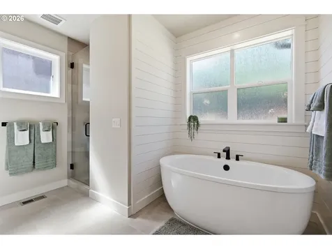 2153 Majestic Place Eugene OR 97403