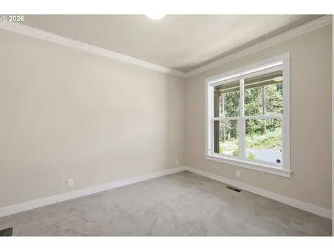 2153 Majestic Place Eugene OR 97403