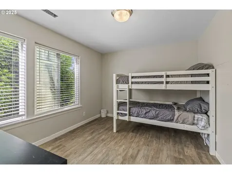 1783 Island Drive Longview WA 98632