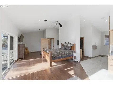53 Olalla Road Toledo OR 97391