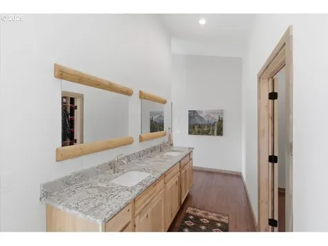 53 Olalla Road Toledo OR 97391