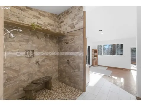 53 Olalla Road Toledo OR 97391