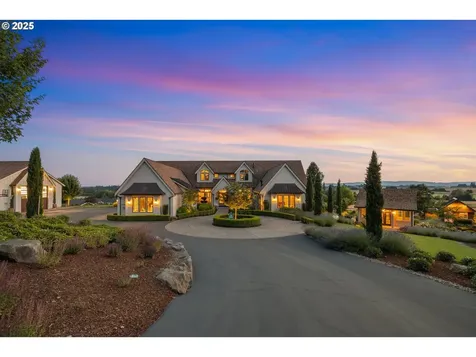 26817 SW Cade Lane West Linn OR 97068