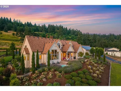 26817 SW Cade Lane West Linn OR 97068