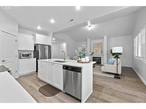 513 NE Fremont Drive Estacada OR 97023