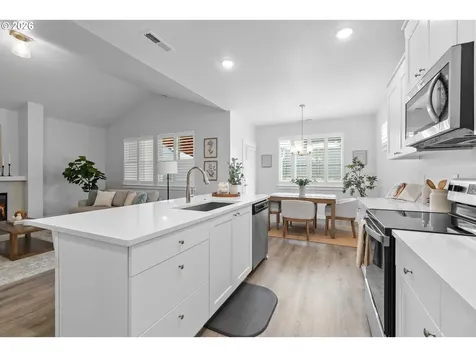 513 NE Fremont Drive Estacada OR 97023