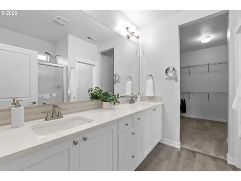 513 NE Fremont Drive Estacada OR 97023