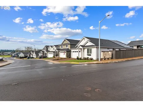 513 NE Fremont Drive Estacada OR 97023
