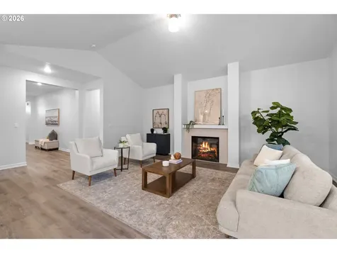 513 NE Fremont Drive Estacada OR 97023