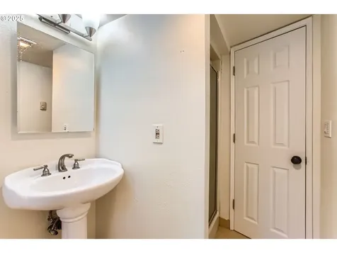 11301 SW 55th Avenue Portland OR 97219