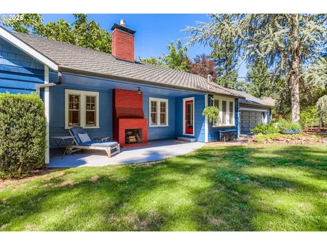 11301 SW 55th Avenue Portland OR 97219