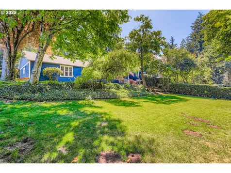 11301 SW 55th Avenue Portland OR 97219