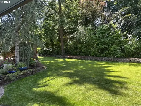11301 SW 55th Avenue Portland OR 97219