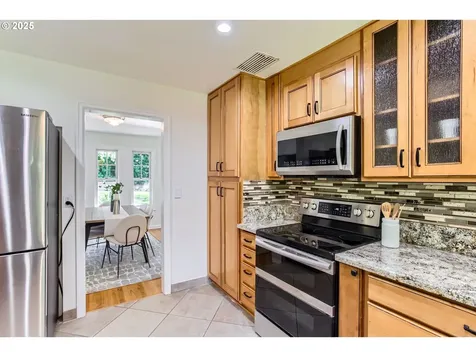 11301 SW 55th Avenue Portland OR 97219