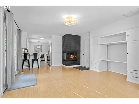 12245 SW Park Way Portland OR 97225