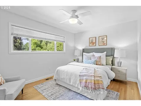 12245 SW Park Way Portland OR 97225