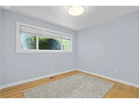12245 SW Park Way Portland OR 97225