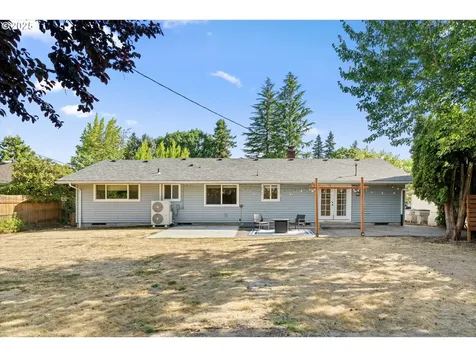 12245 SW Park Way Portland OR 97225