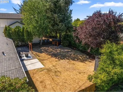 12245 SW Park Way Portland OR 97225