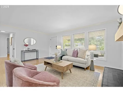 12245 SW Park Way Portland OR 97225
