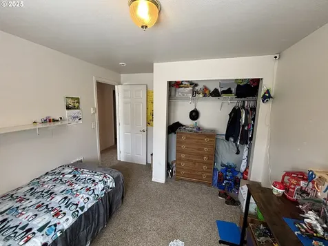 42 Park Village Drive Florence OR 97439